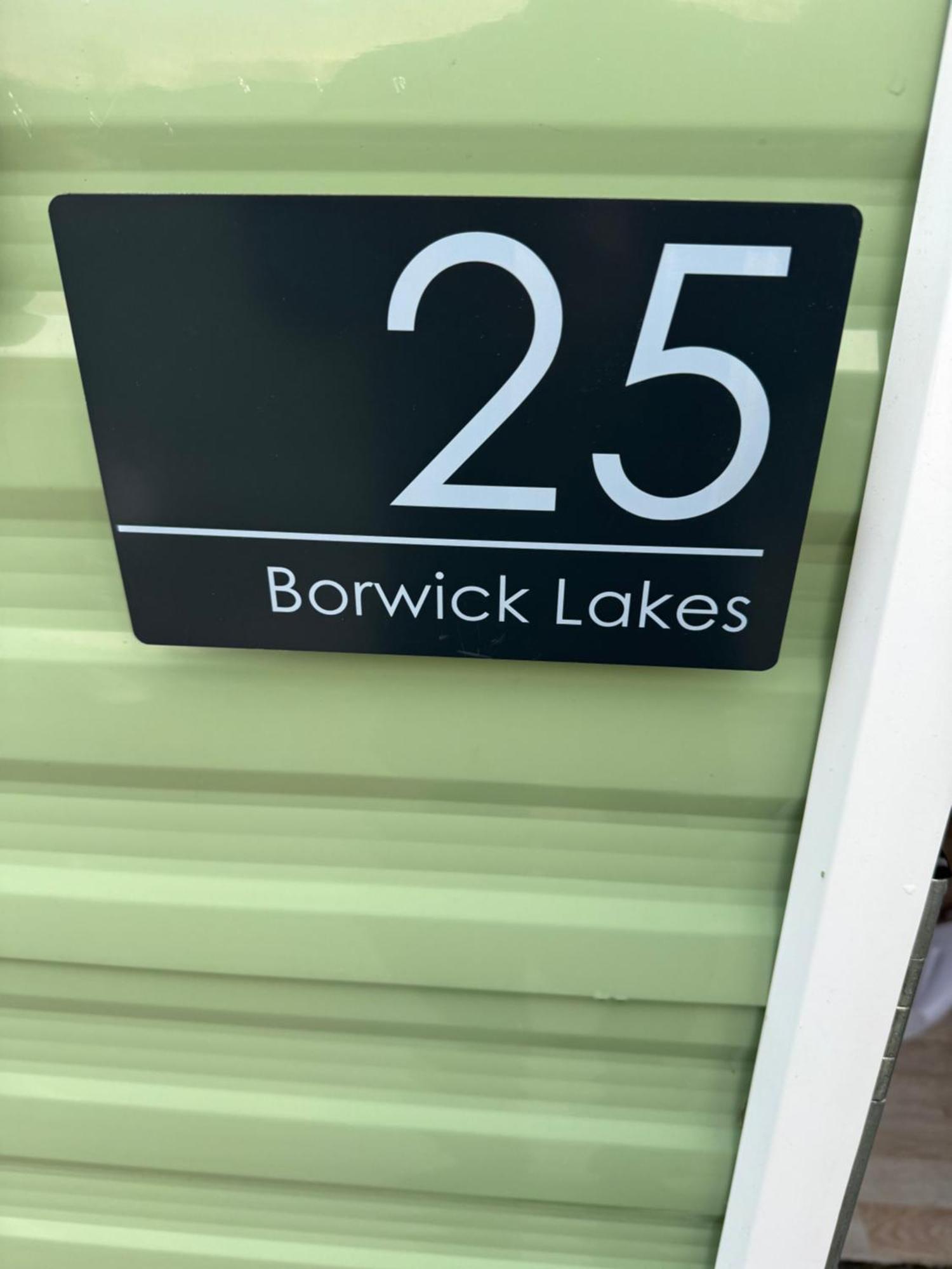 2 Bedroom Lakeview Lodge - Ensuite & Balcony Deck Carnforth Extérieur photo